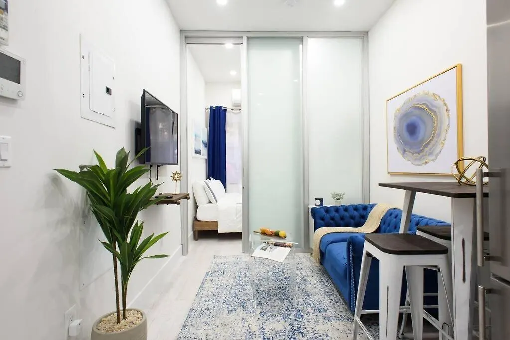 78-1D New Junior 1 Bedroom Prime Ues- Wd In Unit New York 0*,  United States